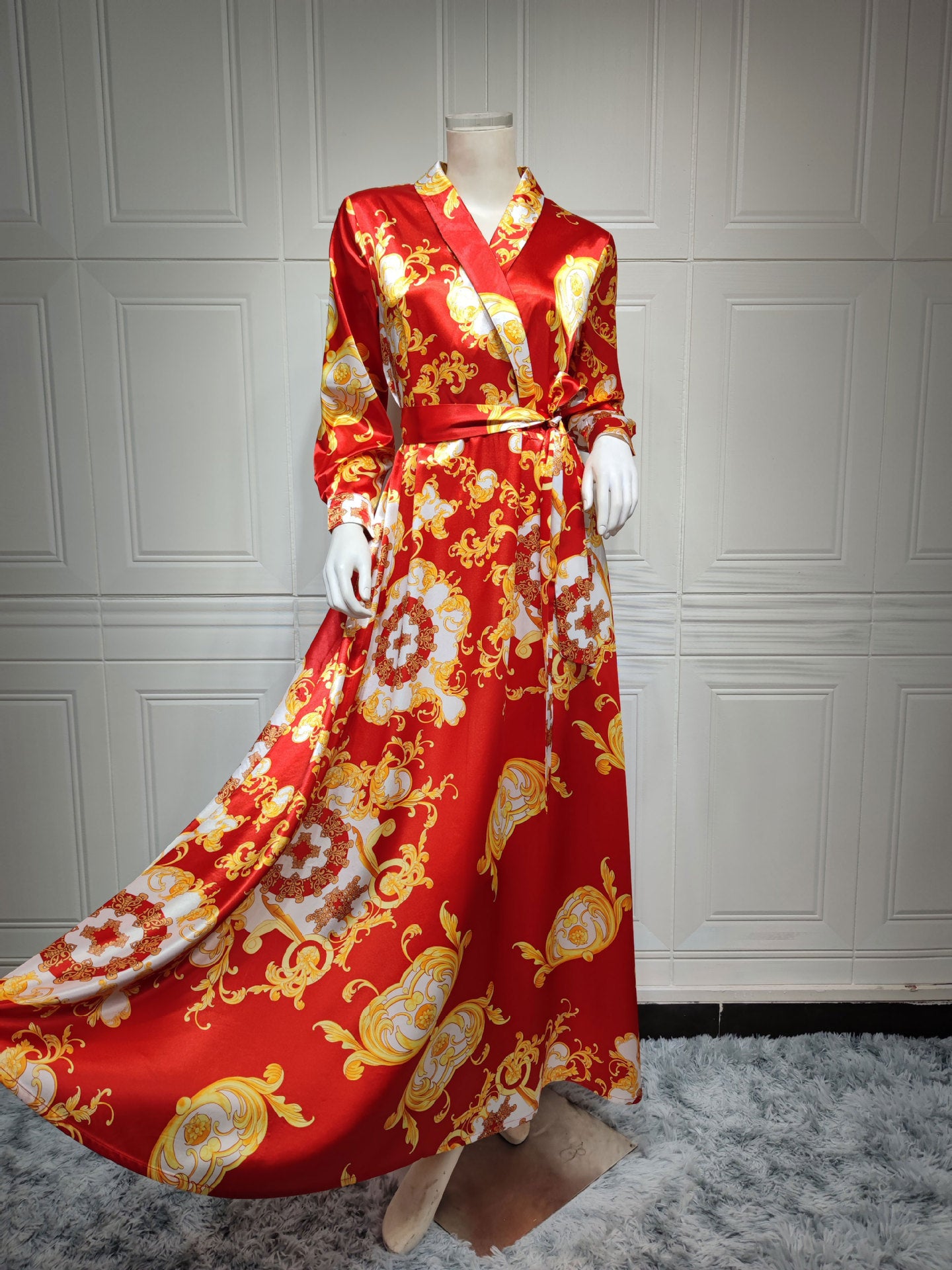 Luxury Fashion Traditional Modest  Dubai Abaya