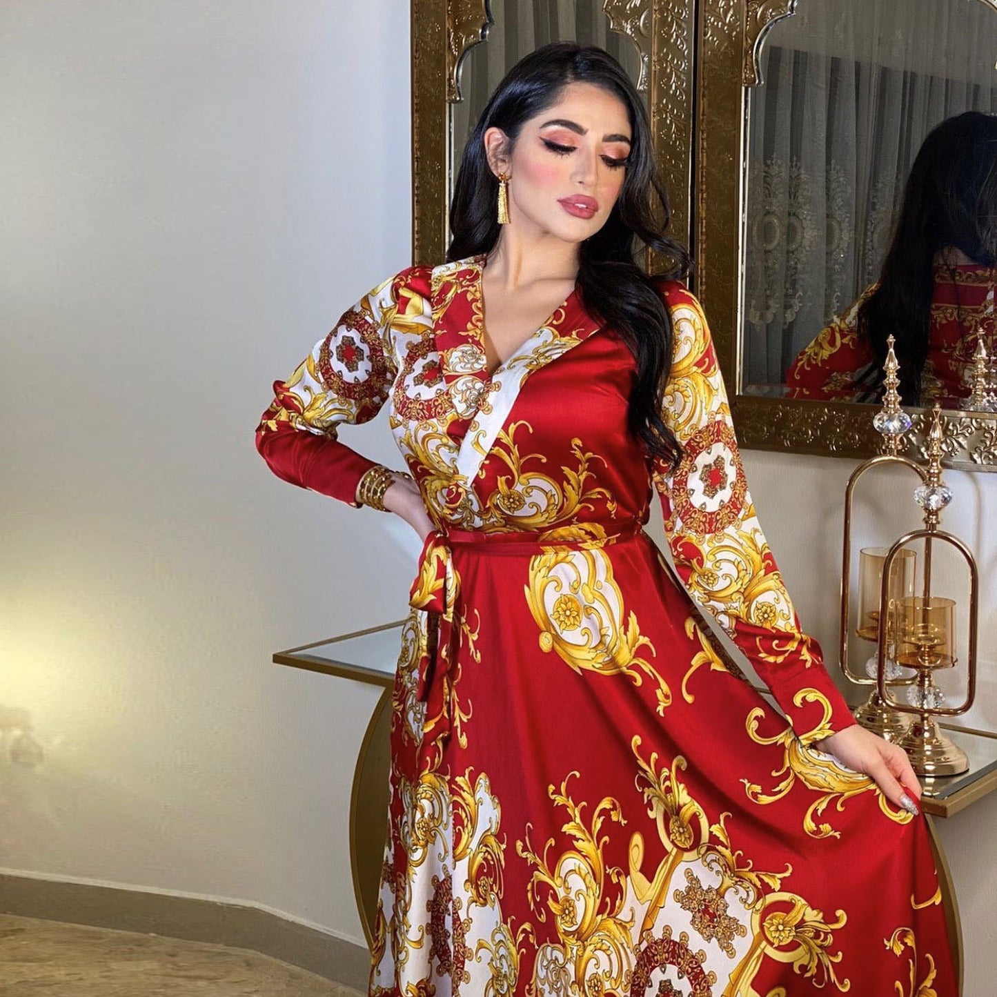 Luxury Fashion Traditional Modest  Dubai Abaya